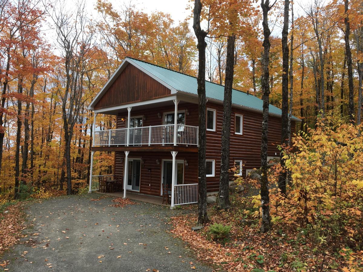Villa Domaine Des Montagnais Notre-Dame-Des-Bois Exterior foto